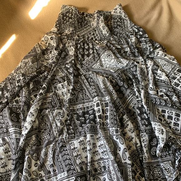 Bandanna skirt - Picture 3 of 3